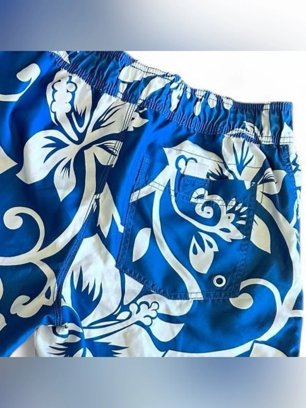 🎁5 FOR $50 SALE🎁 Men’s Blue & White Hawaiian Swim Board Shorts